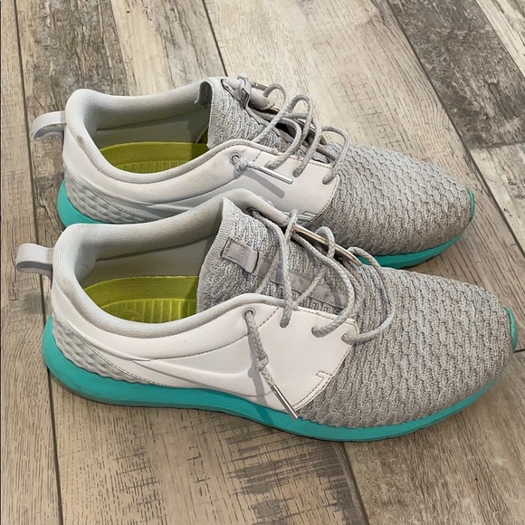 Nike Flyknit Rosche shoes platinum / calypso main image 4